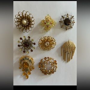 Vintage costume jewelry brooches